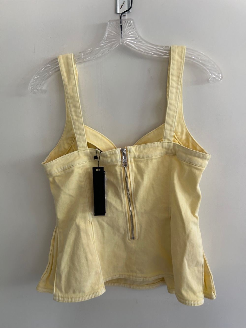 Zenia Top in Golden Haze
Steve Madden - Picture 3 of 4